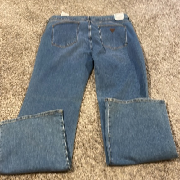 NWT Guess Jeans - Picture 6 of 7